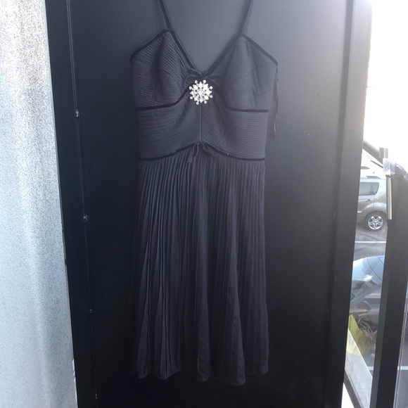 NEW Melanie Lyne Black Dress - Picture 2 of 8